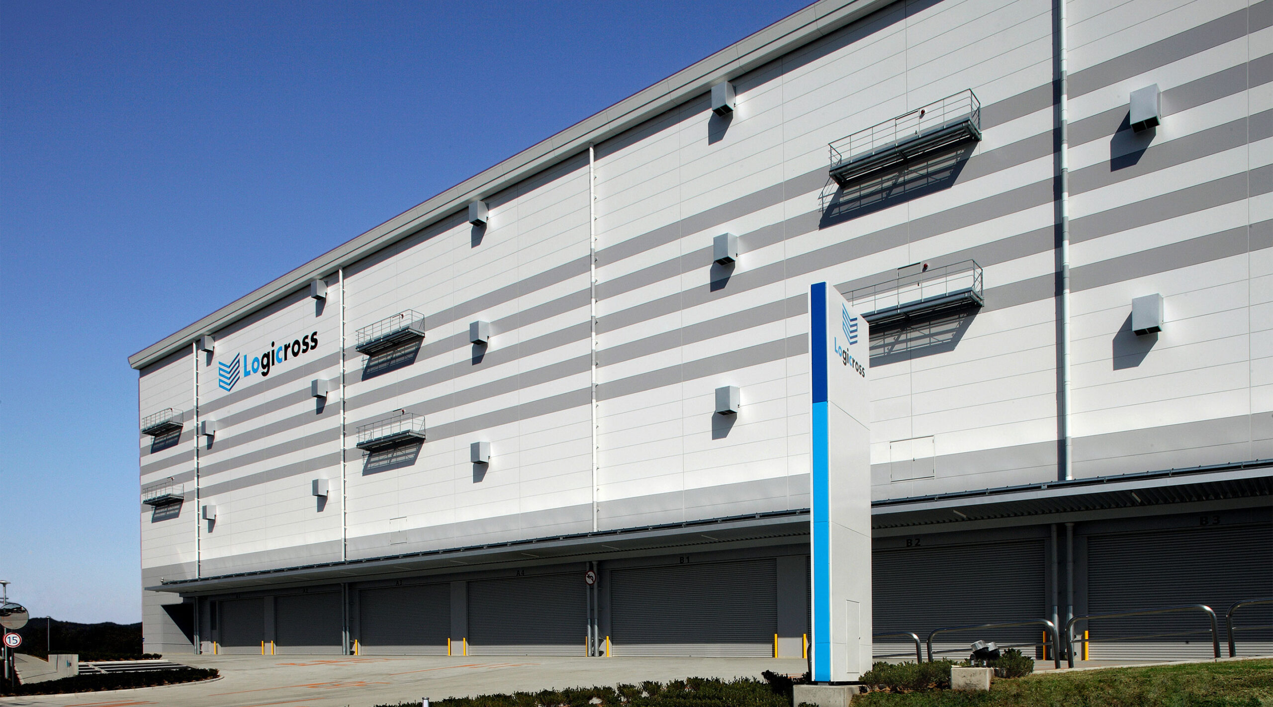 ロジクロス福岡久山